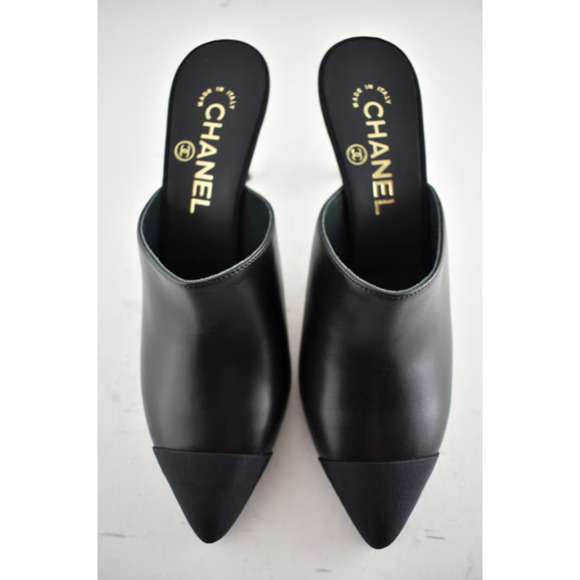 Chanel 20S Paris Rome Pearl Black Leather CC Mule Slide Backless Heel Pump 36.5 - Picture 4 of 8